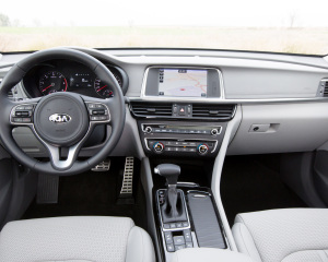 Kia Optima Sportswagon - Interior 1
